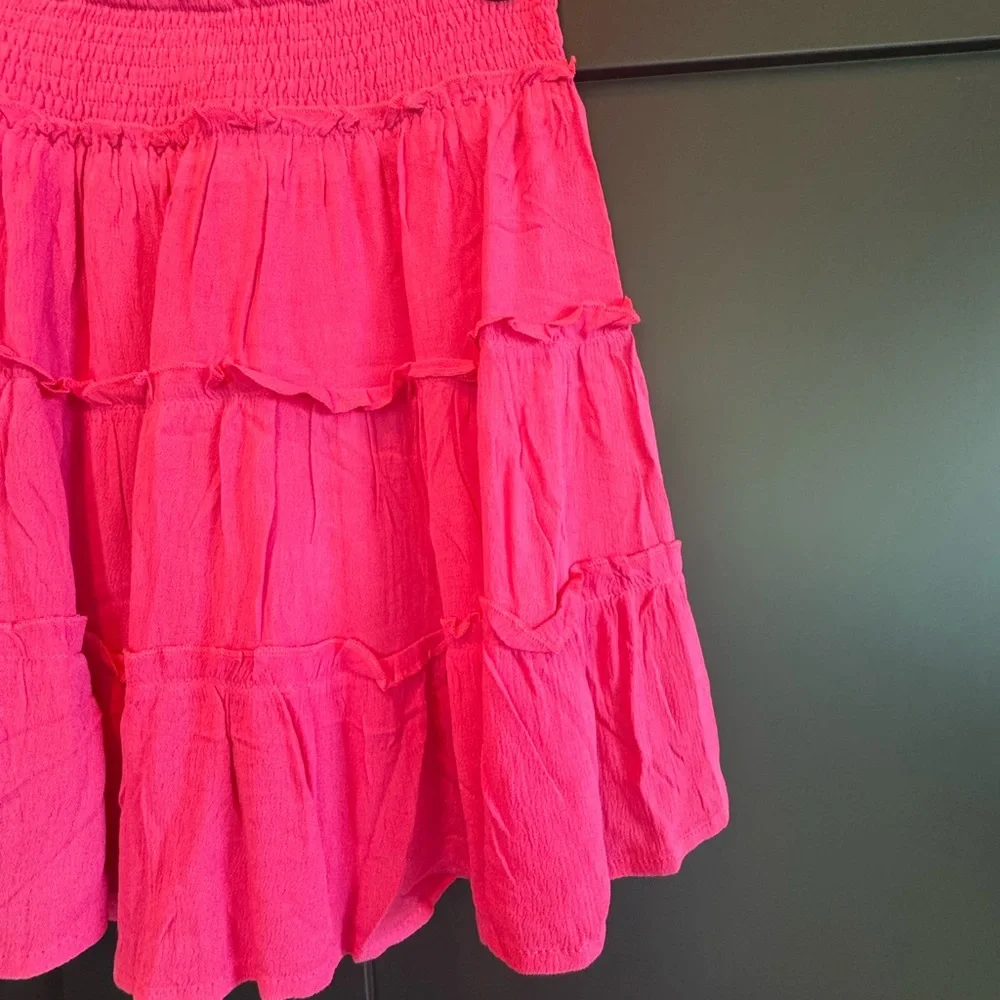 Chic Fuchsia Ruffle Mini Skirt - Picture 4 of 6
